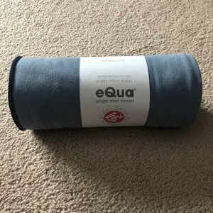 Manduka eQua yoga mat towel